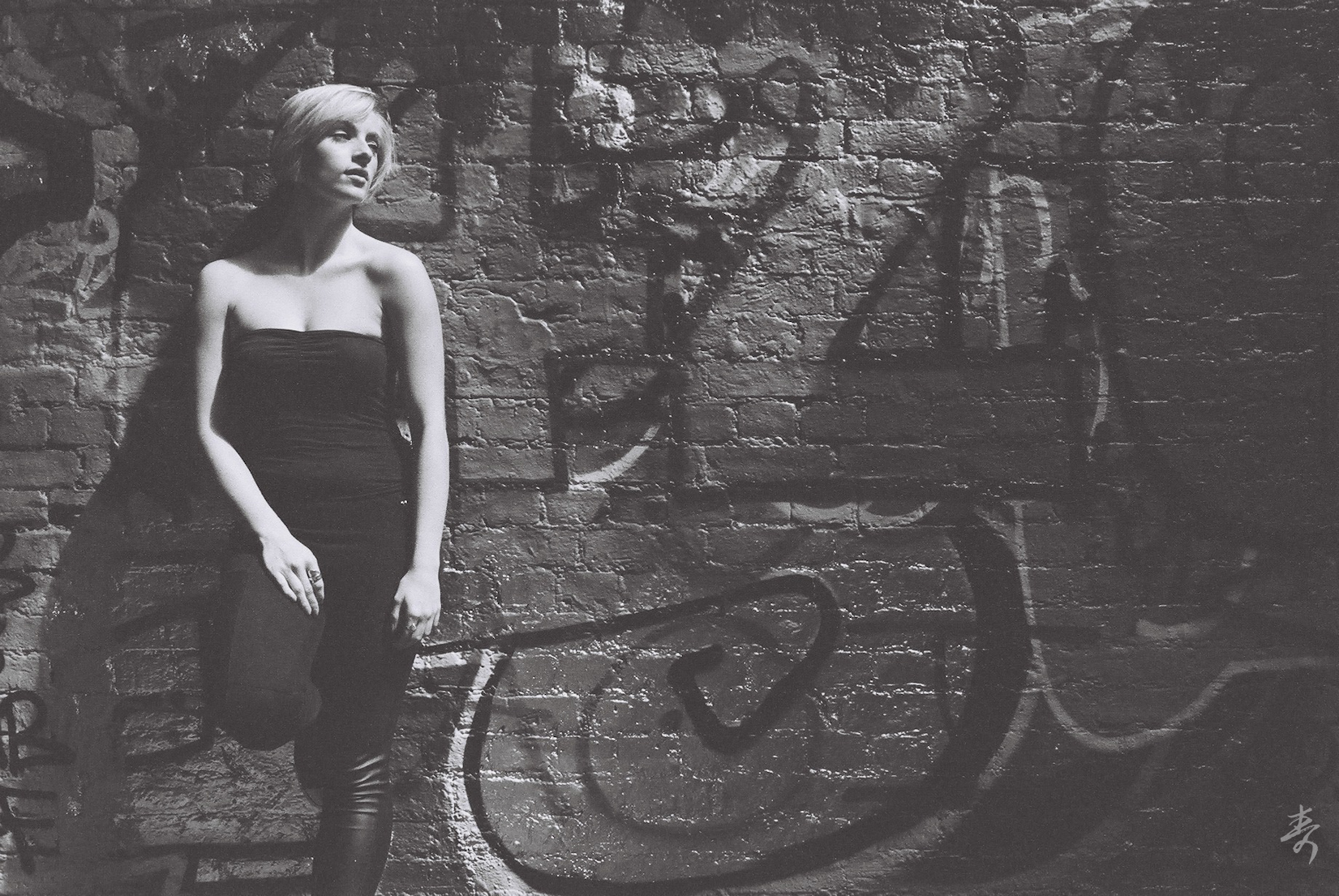 Portrait Analog - Image 2